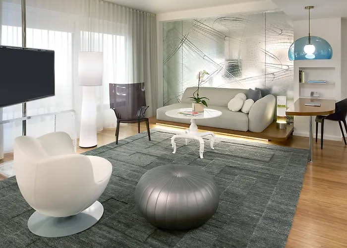 The Valorian West Hollywood, Curio Collection by Hilton
